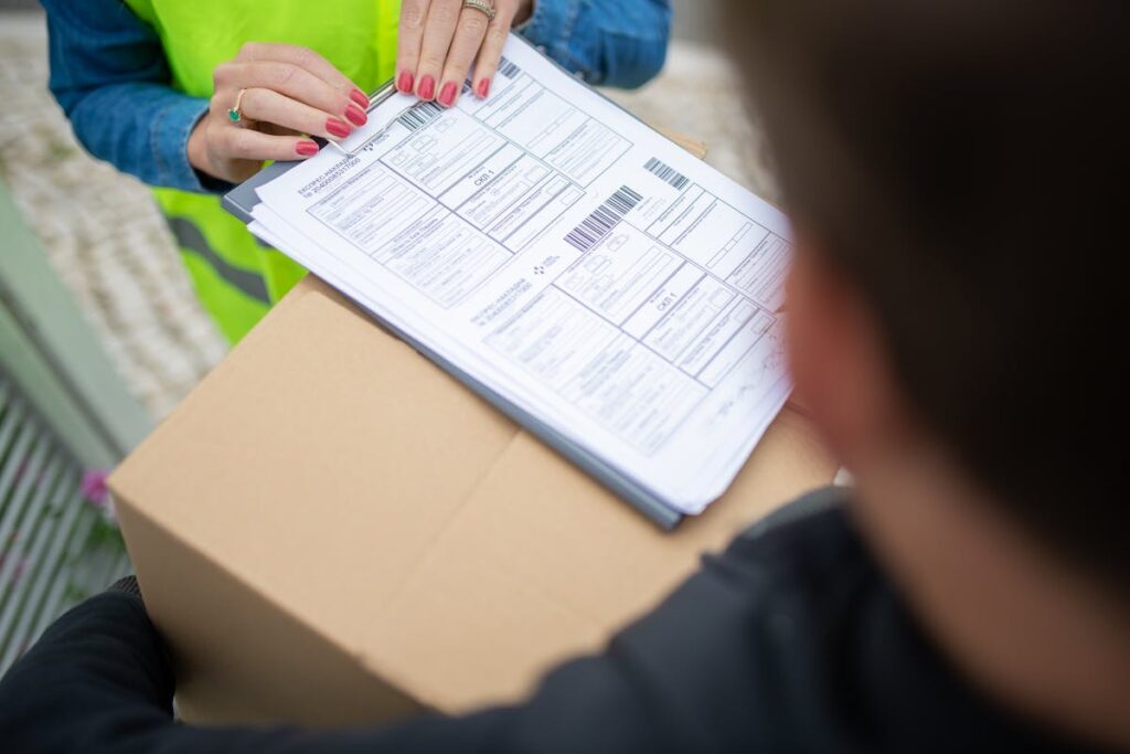 Mention obligatoire sur facture : liste, règles et conseils pour éviter les erreurs